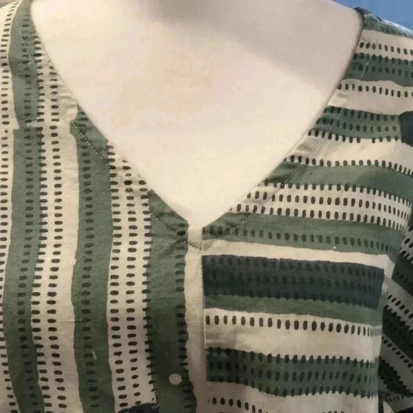 Marketplace cotton/linen top. - Picture 3 of 7